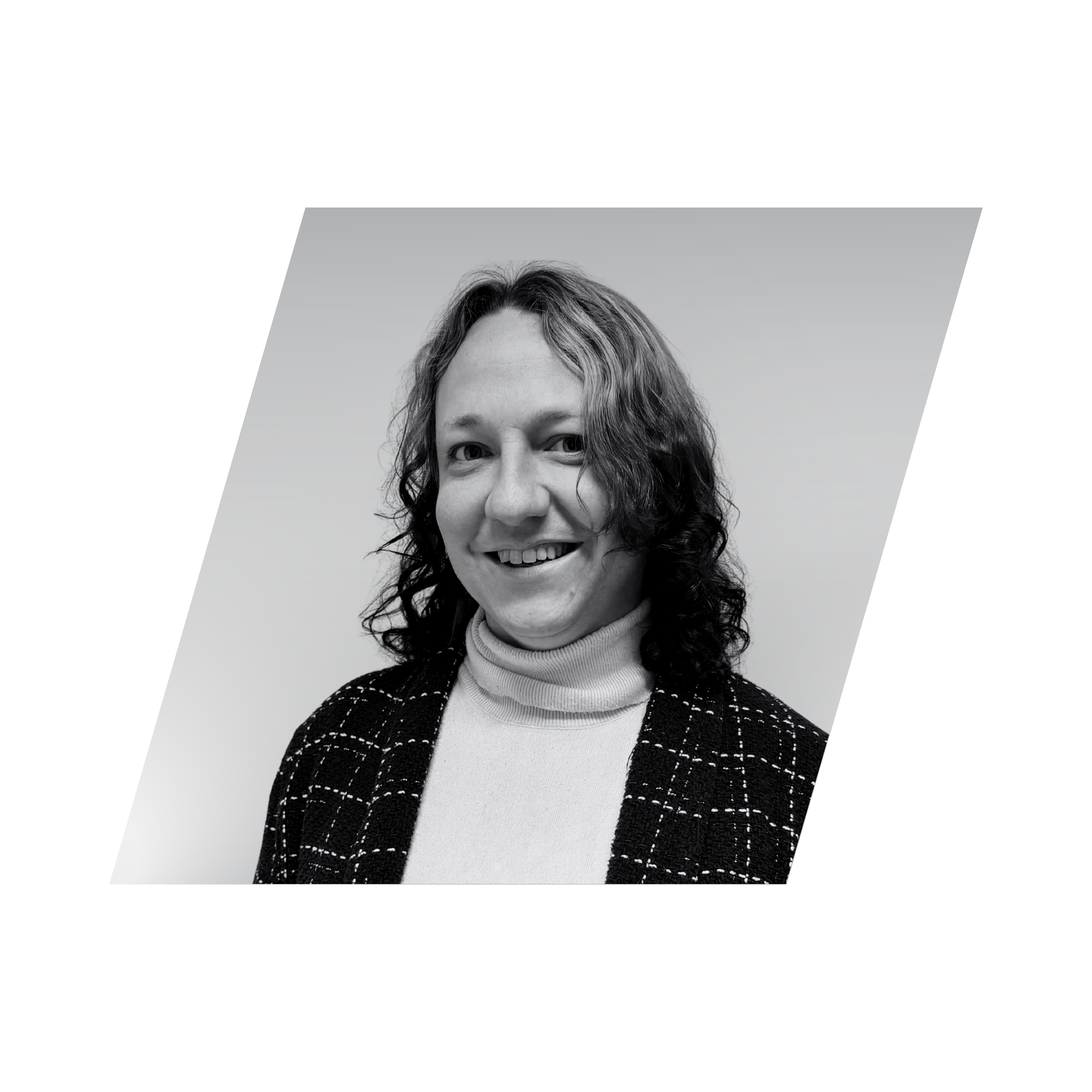 Scarlett Charter (2)